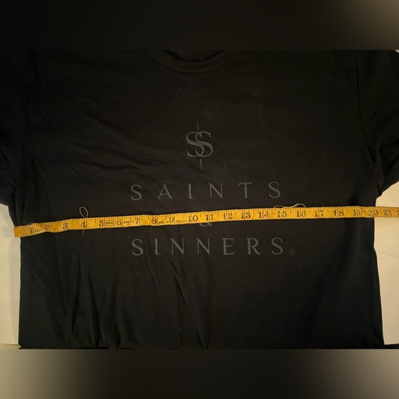 Saints & Sinners graphic T-shirt - Picture 2 of 3
